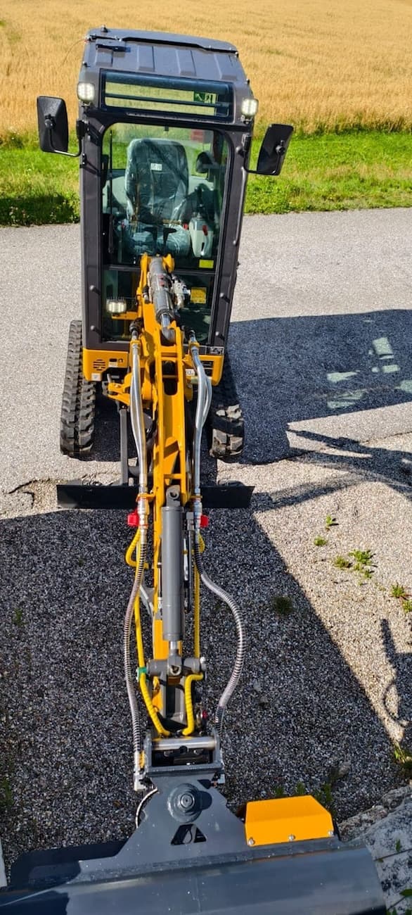 Minibagger XCMG XE20E PRO mit Kabine – Bild 24